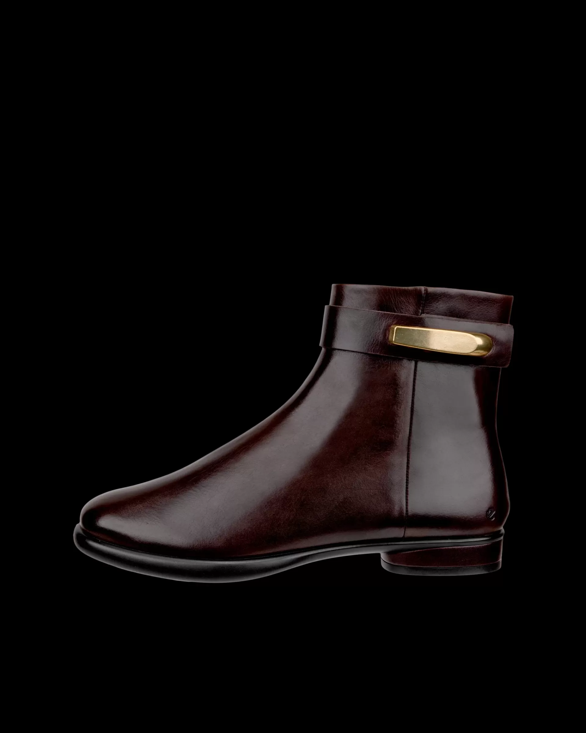 SCULPTED LX^ECCO Store